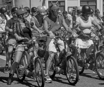 Margit Petříčková: LETMÁ SETKÁNÍ